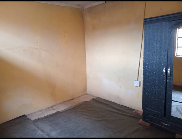 3 BEDROOM HOUSE FOR SALE IN EVATON WEST